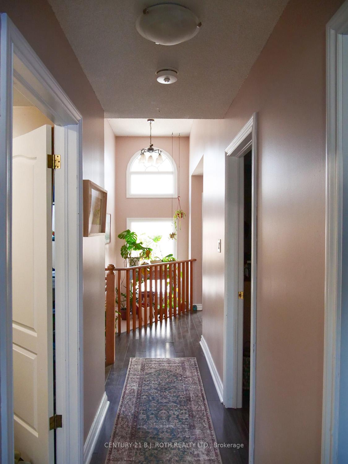 Photo 16 of 157A Cumberland Street, Barrie, Allandale — HOMEH