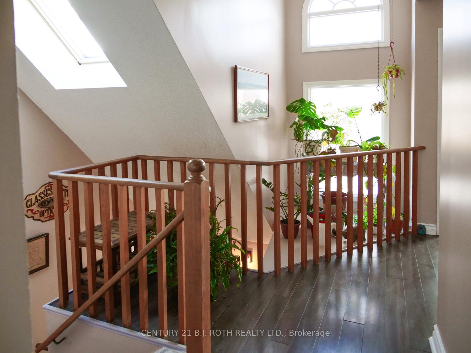 Photo 17 of 157A Cumberland Street, Barrie, Allandale — HOMEH