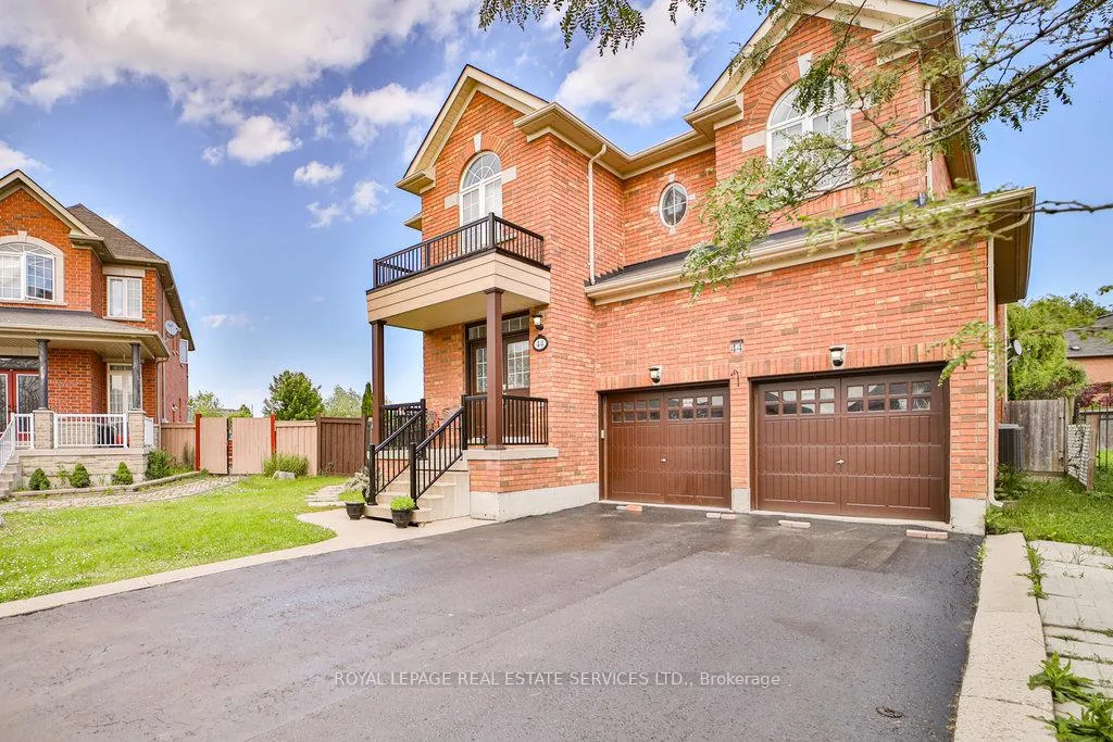 Photo 2 of 44 Game Creek Crescent, Brampton, Northwest Sandalwood Parkway — HOMEH