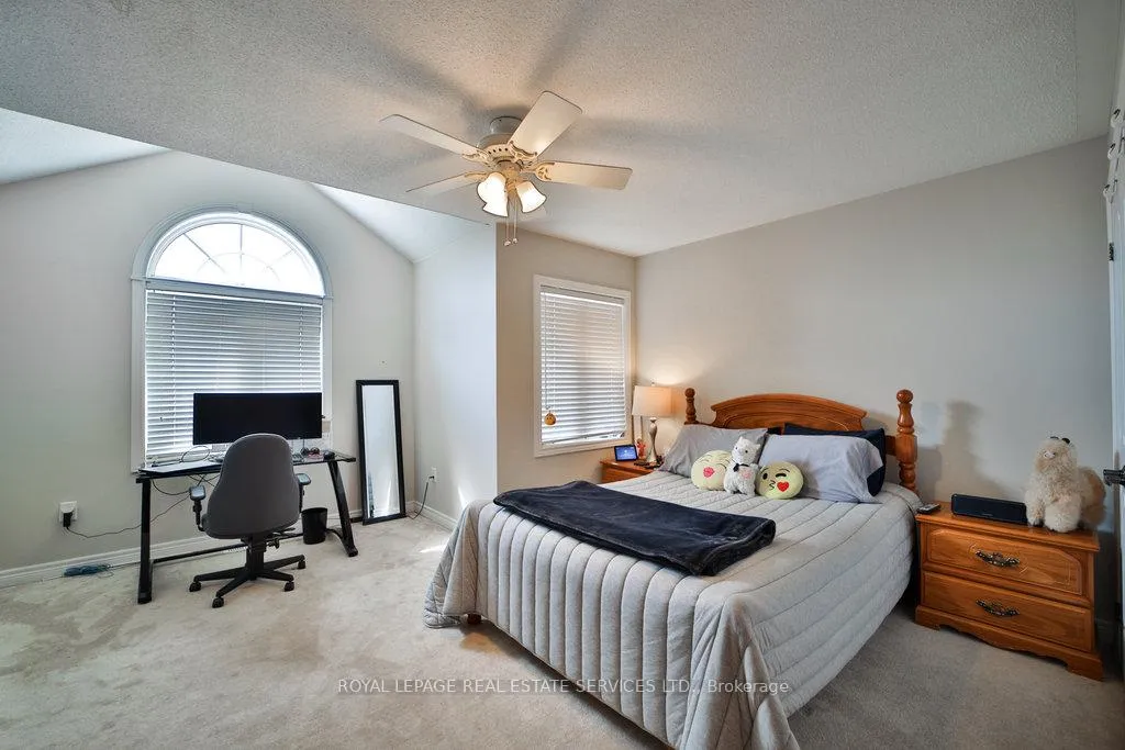 Photo 20 of 44 Game Creek Crescent, Brampton, Northwest Sandalwood Parkway — HOMEH