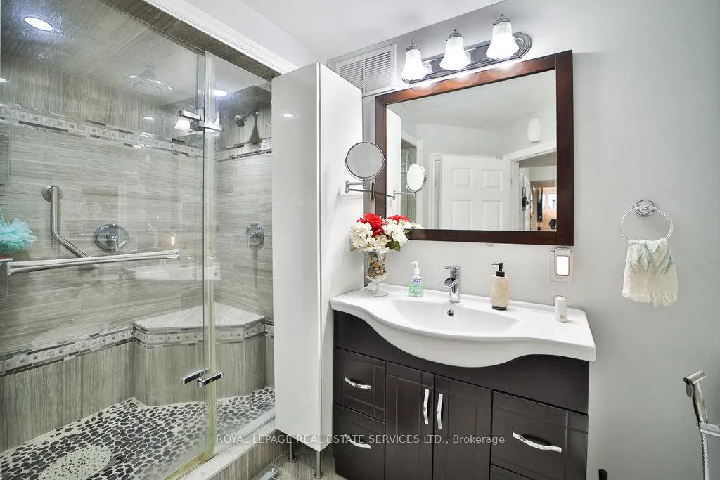 Photo 34 of 44 Game Creek Crescent, Brampton, Northwest Sandalwood Parkway — HOMEH
