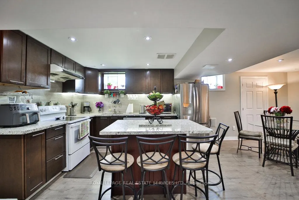 Photo 36 of 44 Game Creek Crescent, Brampton, Northwest Sandalwood Parkway — HOMEH