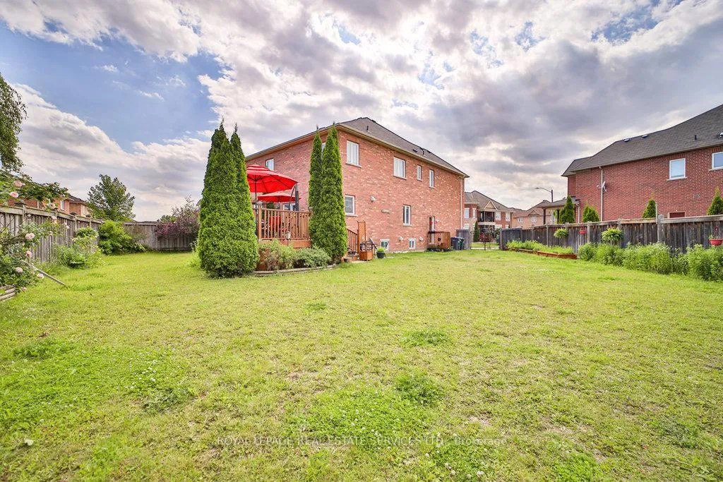 Photo 42 of 44 Game Creek Crescent, Brampton, Northwest Sandalwood Parkway — HOMEH