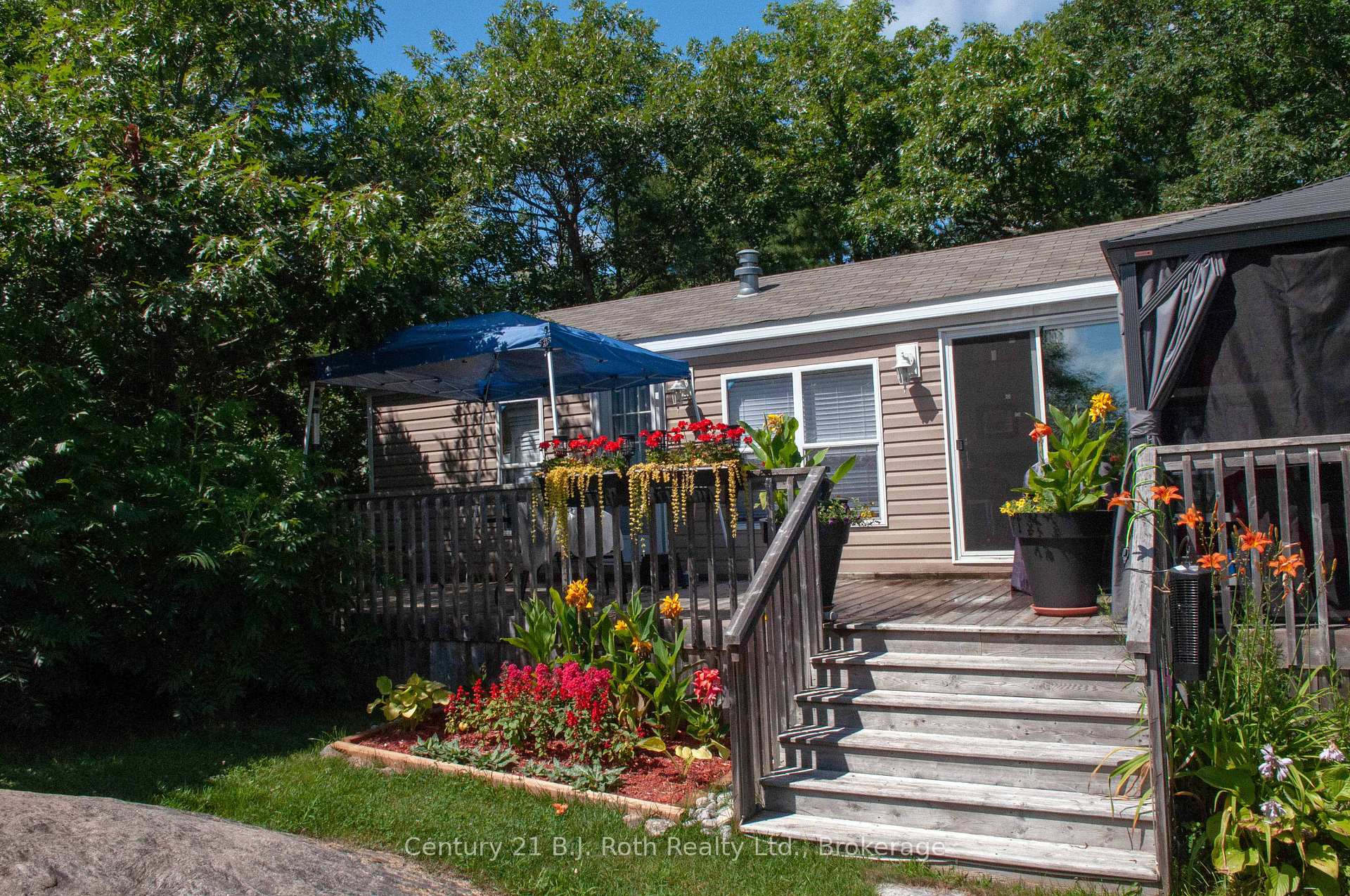Front of Unit 28 Maple Ridge, 1336 South Morrison Lake Road