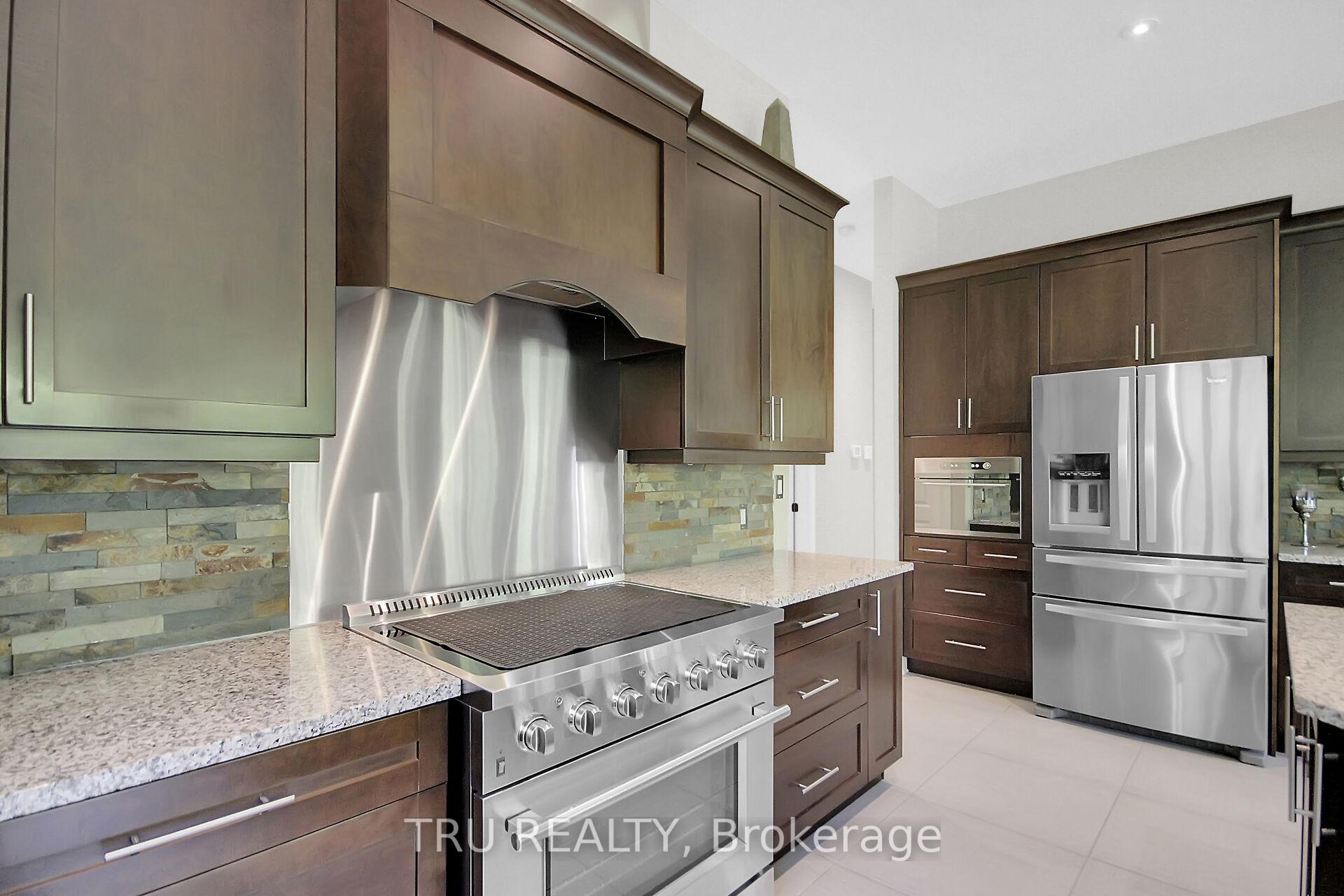 Photo 12 of 7909 Parkway Road, Ottawa, Osgoode Twp North of Reg Rd 6 — HOMEH