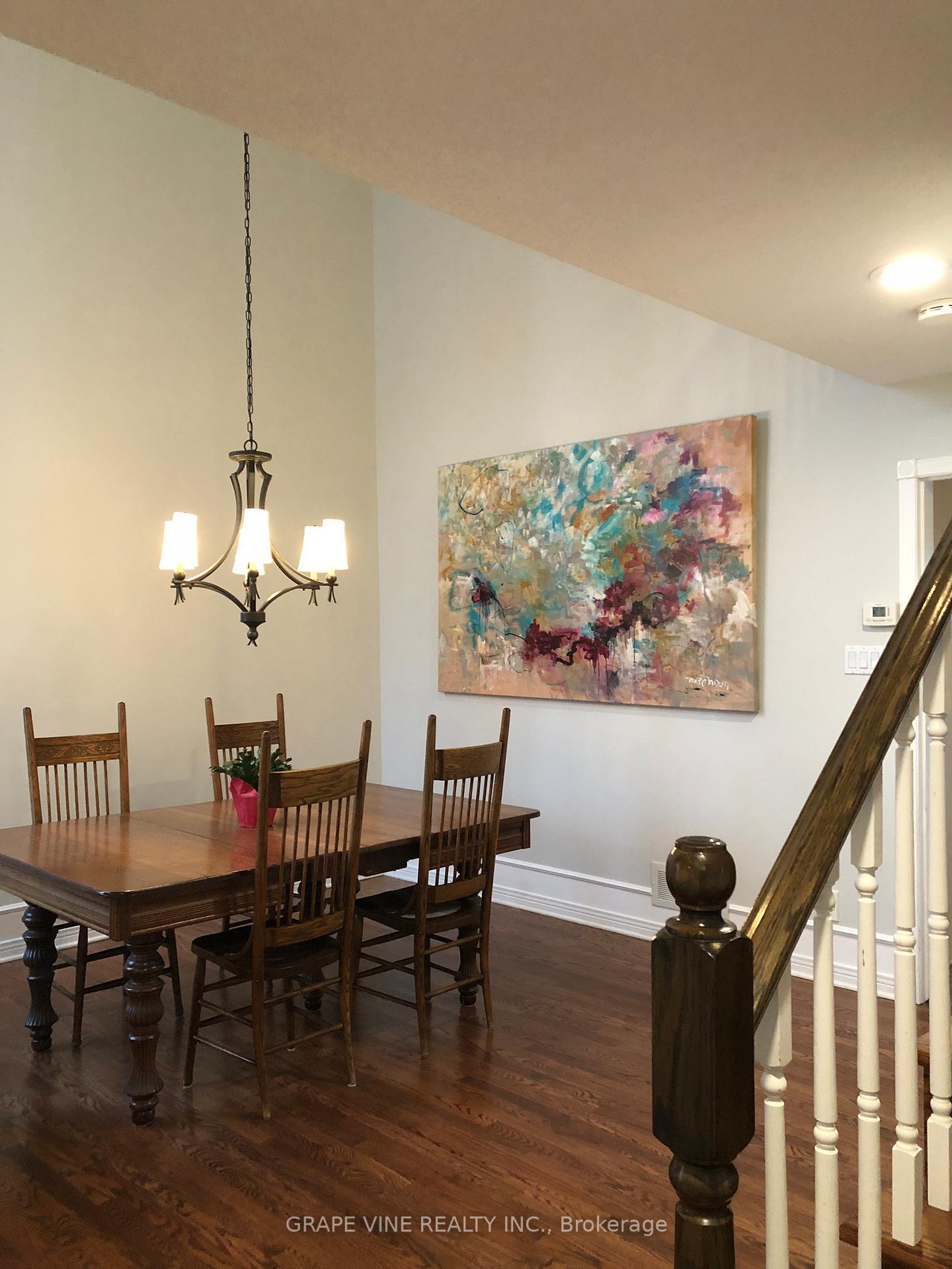 Photo 3 of 1035 Red Spruce Street, Ottawa, Riverside South/Gloucester Glen — HOMEH