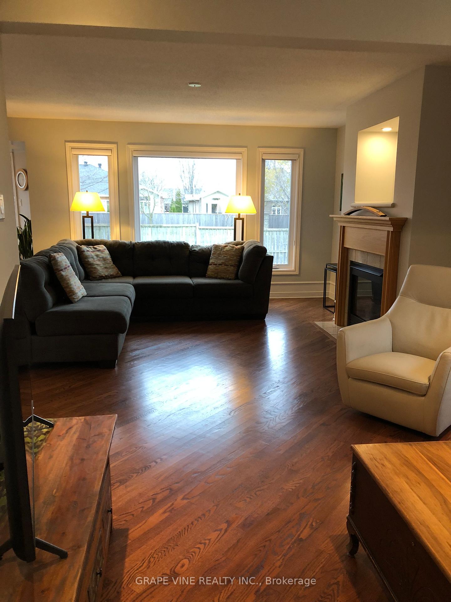 Photo 6 of 1035 Red Spruce Street, Ottawa, Riverside South/Gloucester Glen — HOMEH