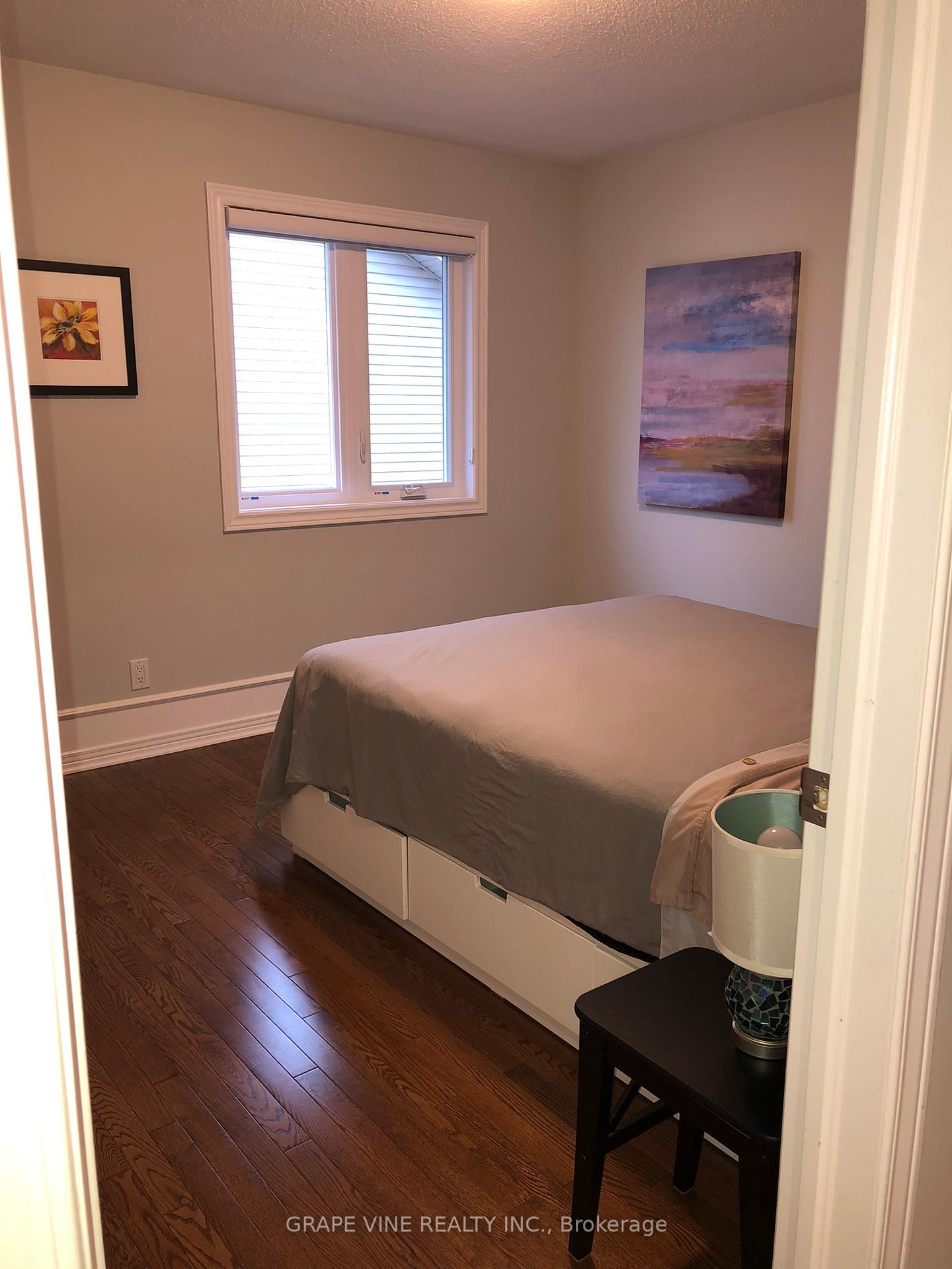 Photo 8 of 1035 Red Spruce Street, Ottawa, Riverside South/Gloucester Glen — HOMEH