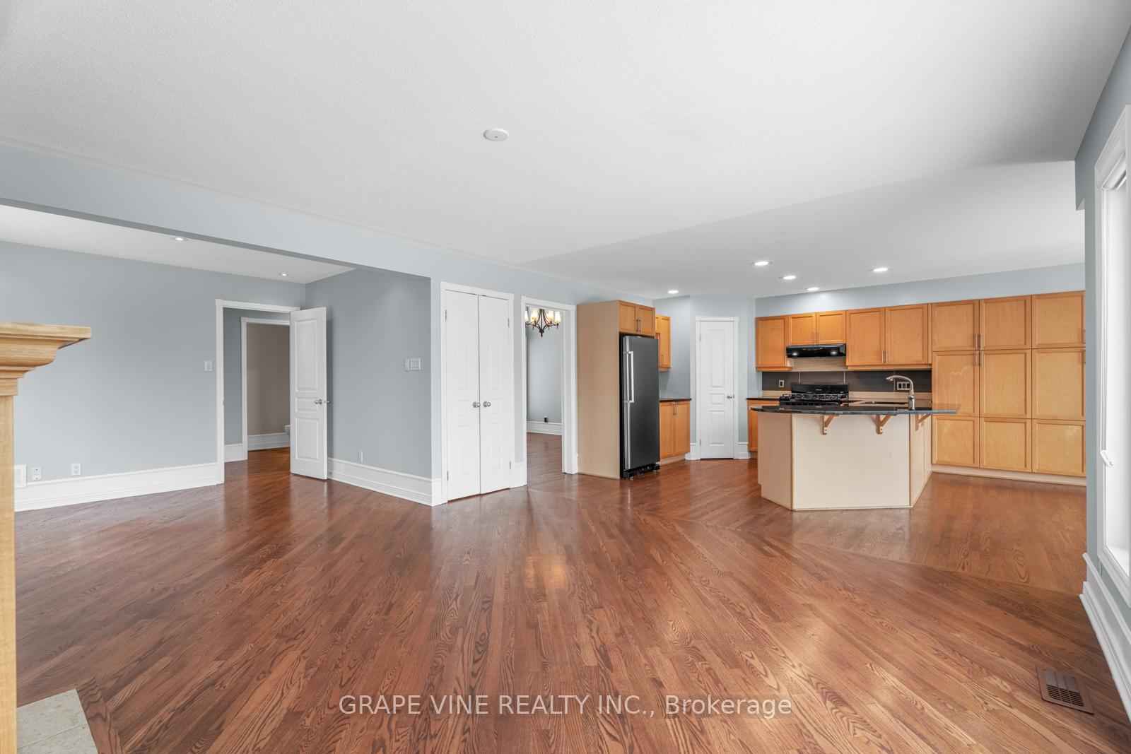 Photo 24 of 1035 Red Spruce Street, Ottawa, Riverside South/Gloucester Glen — HOMEH