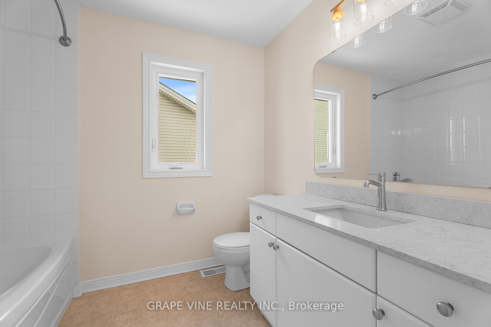 Photo 33 of 1035 Red Spruce Street, Ottawa, Riverside South/Gloucester Glen — HOMEH