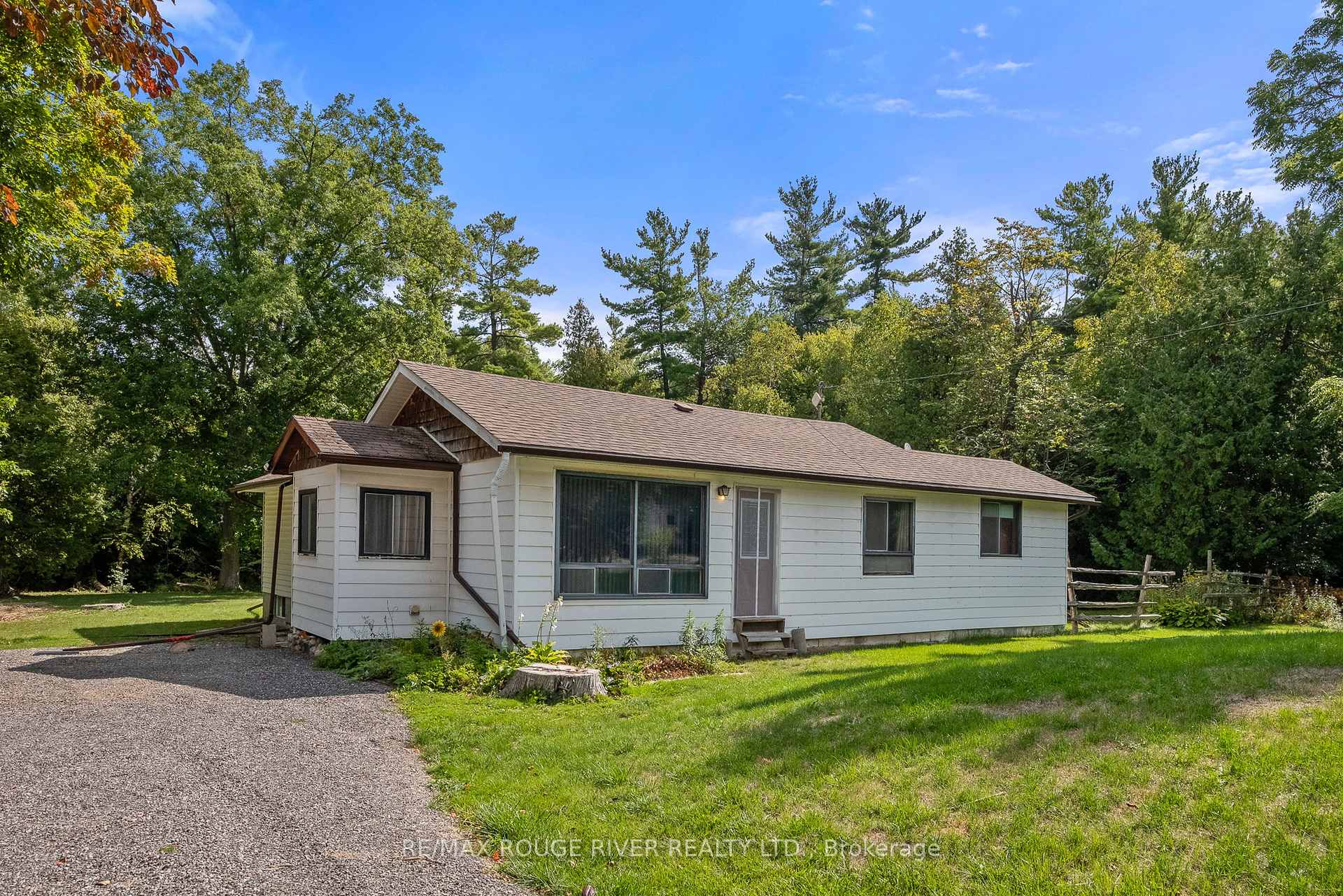 Front of 5313 Harris Boatworks Road