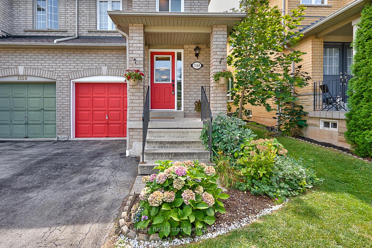 Photo 2 of 5148 Silvercreek Drive, Burlington, Uptown — HOMEH