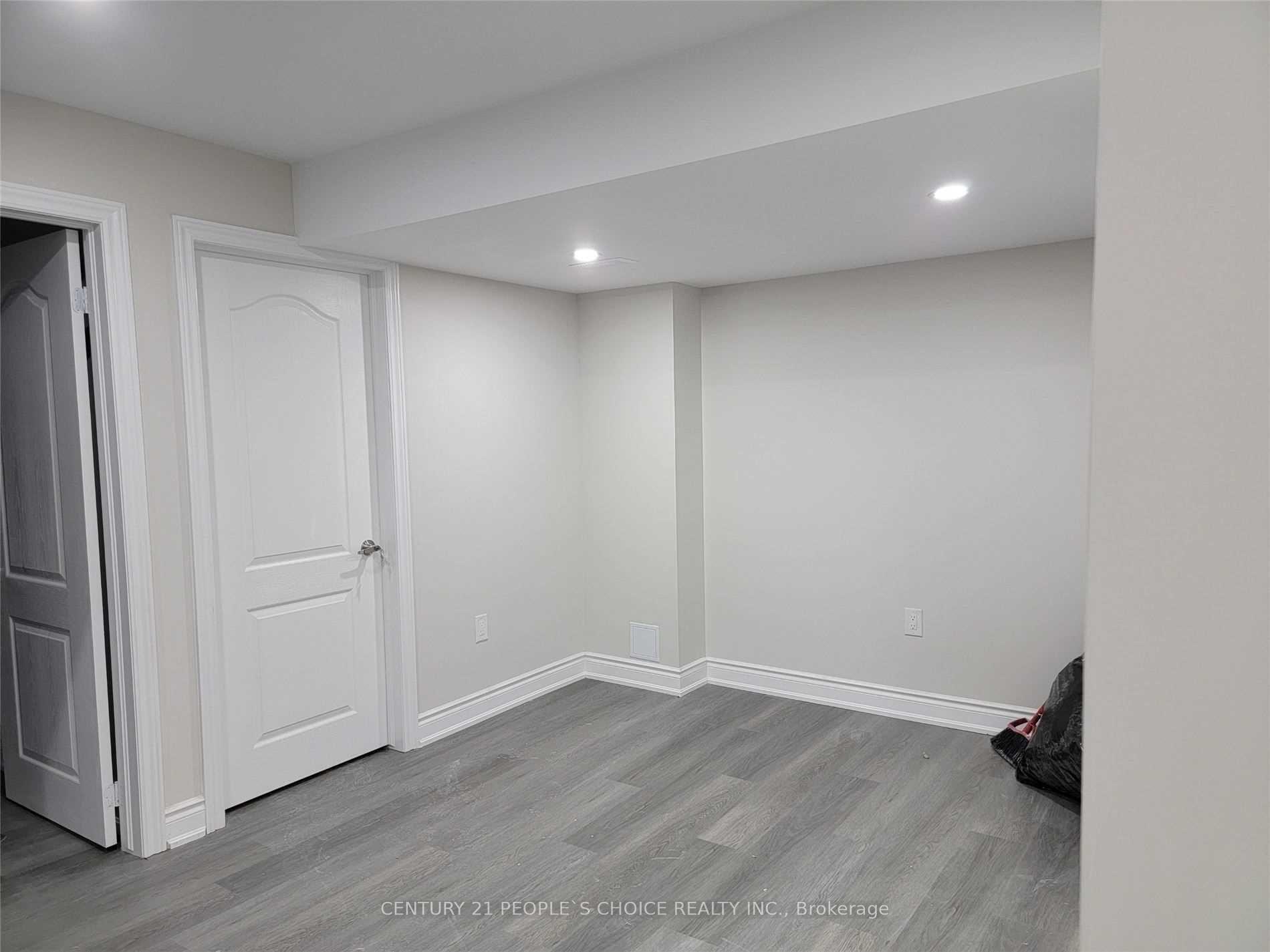 Photo 11 of Unit Bsmt, 63 Clearfield Drive, Brampton, Bram East — HOMEH