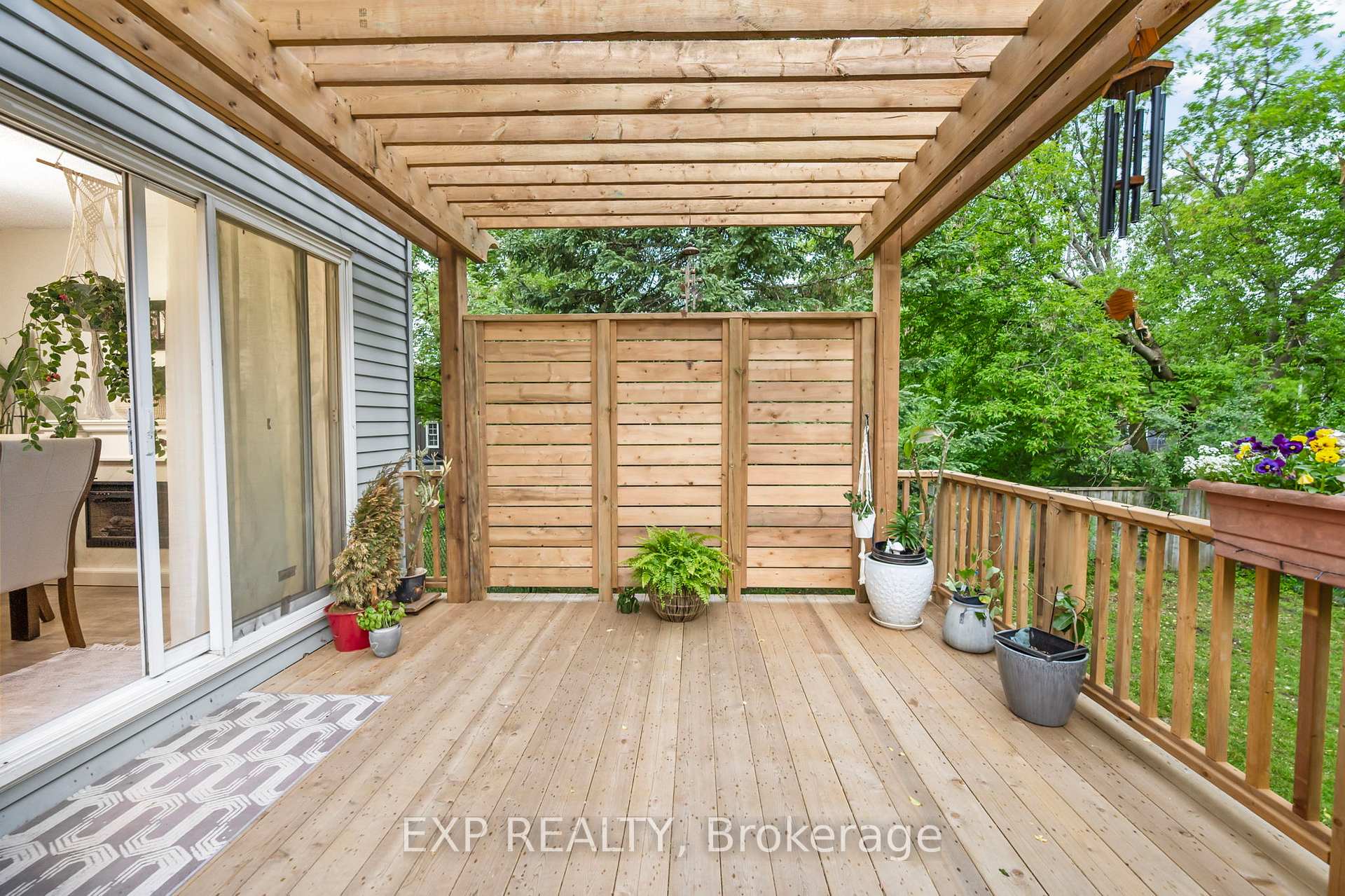Photo 31 of 75 Brook Crescent, Georgina, Pefferlaw — HOMEH