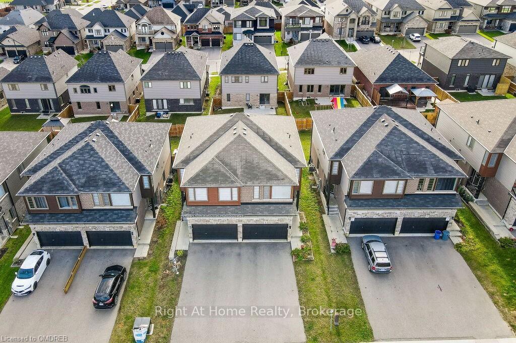Photo 2 of 31 Baker Lane, Brant — HOMEH