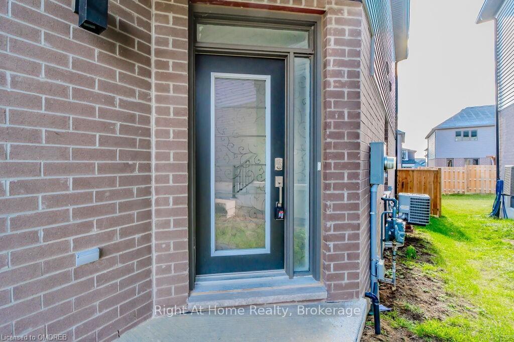 Photo 9 of 31 Baker Lane, Brant — HOMEH
