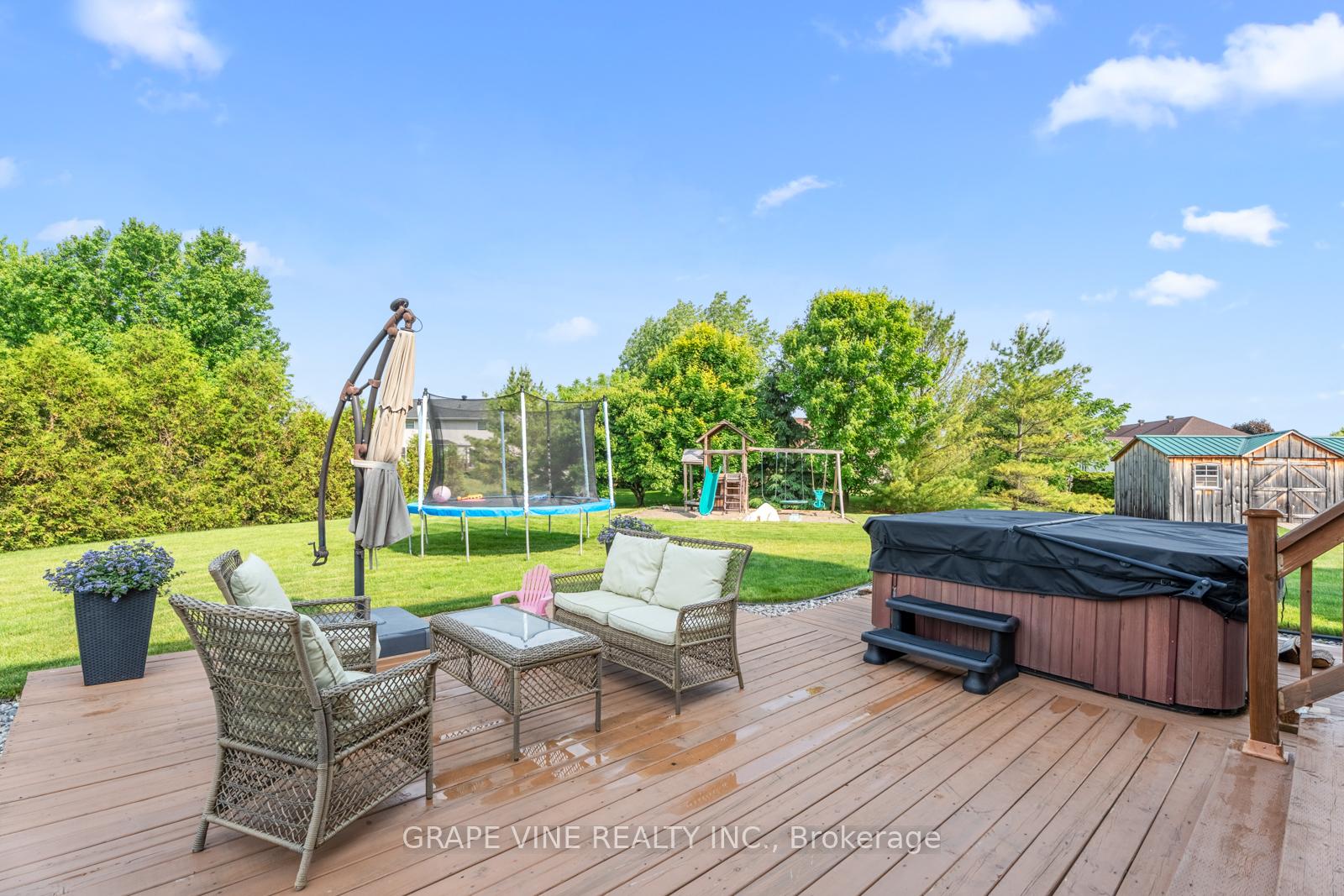 Photo 6 of 8055 Craig Farm Drive, Ottawa, Metcalfe — HOMEH