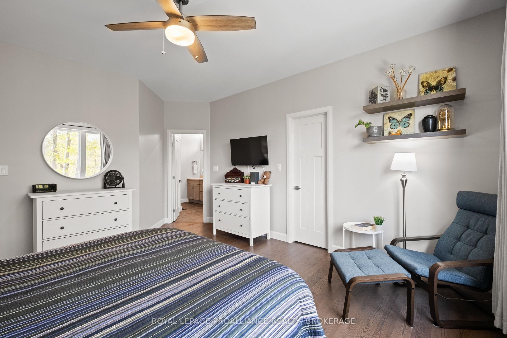 Photo 23 of 4470 Larry York Road, Frontenac, Frontenac South — HOMEH