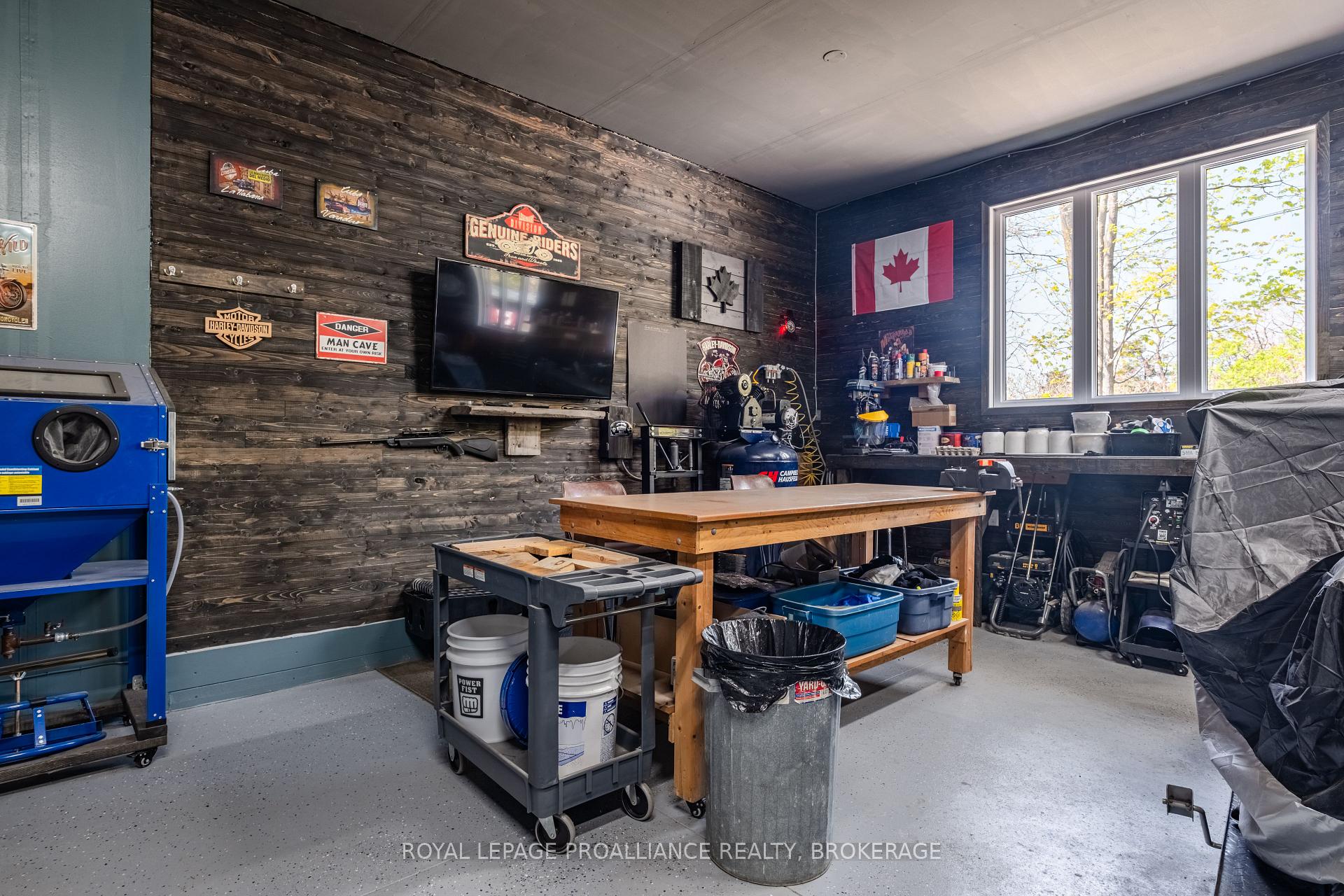 Photo 29 of 4470 Larry York Road, Frontenac, Frontenac South — HOMEH