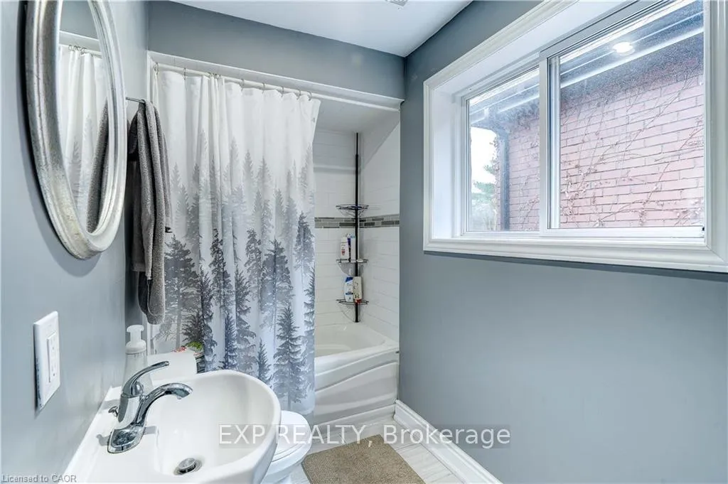 Photo 102 of Unit Upper, 24 Avalon Place, Hamilton, Gibson — HOMEH