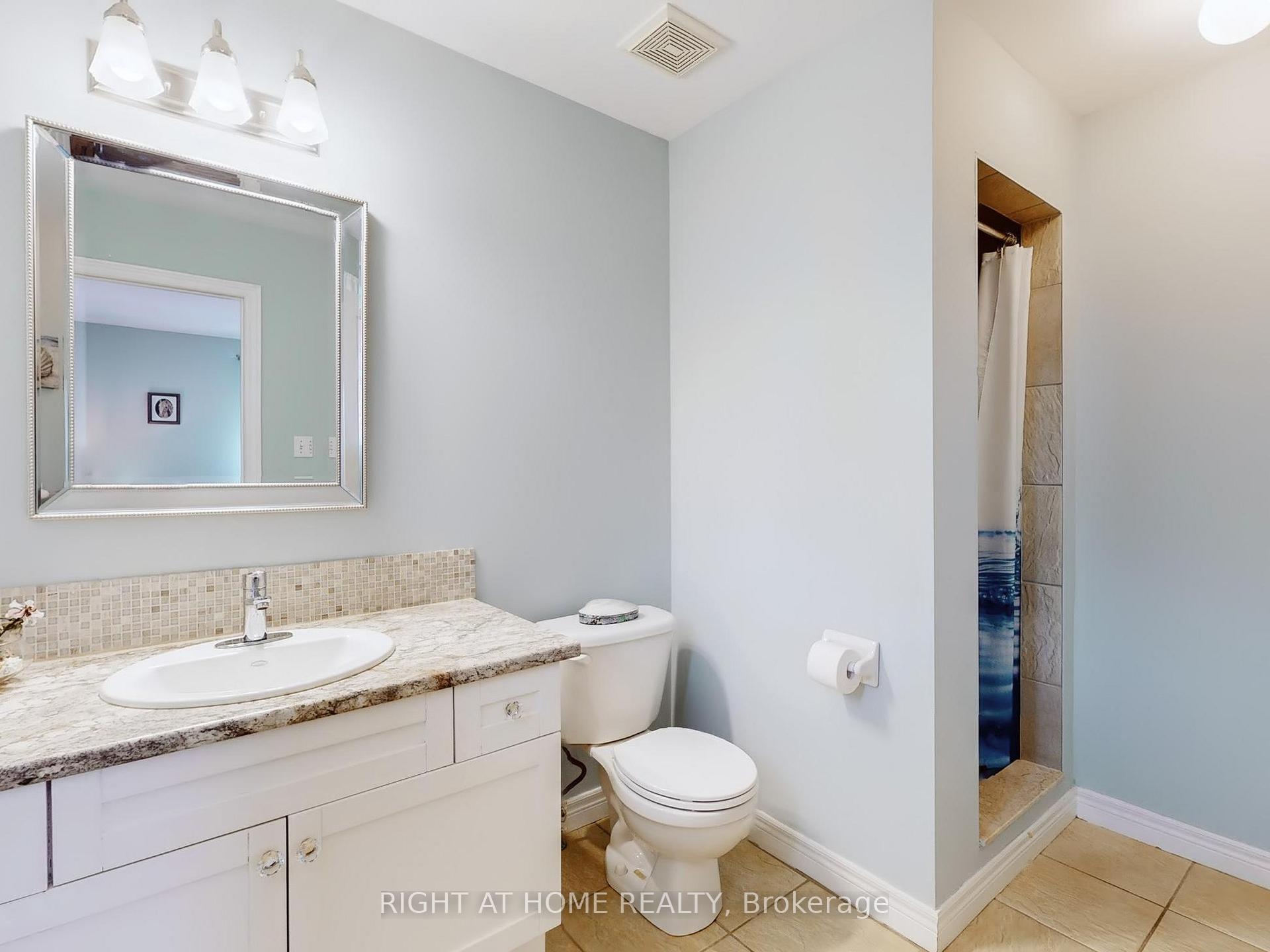 Photo 27 of 124 Peachwood Crescent, Hamilton, Stoney Creek — HOMEH