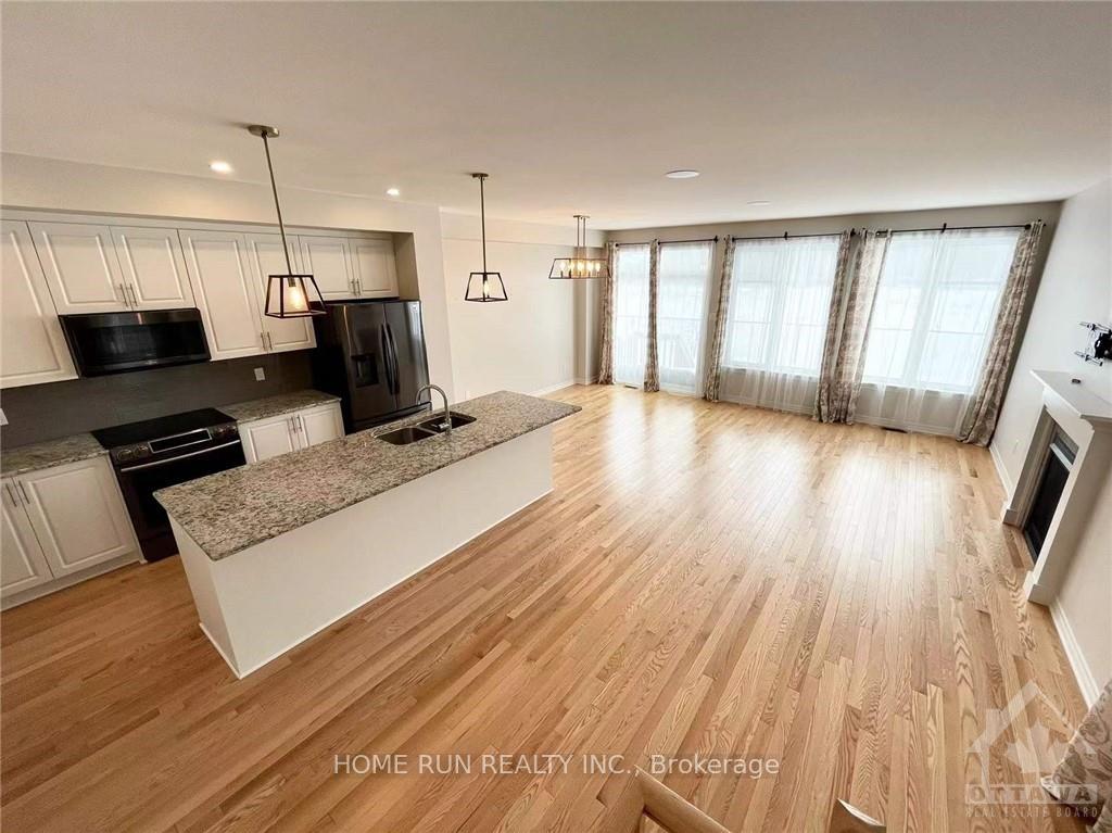 Photo 7 of 528 Jackdaw Avenue, Ottawa, Barrhaven - Half Moon Bay — HOMEH