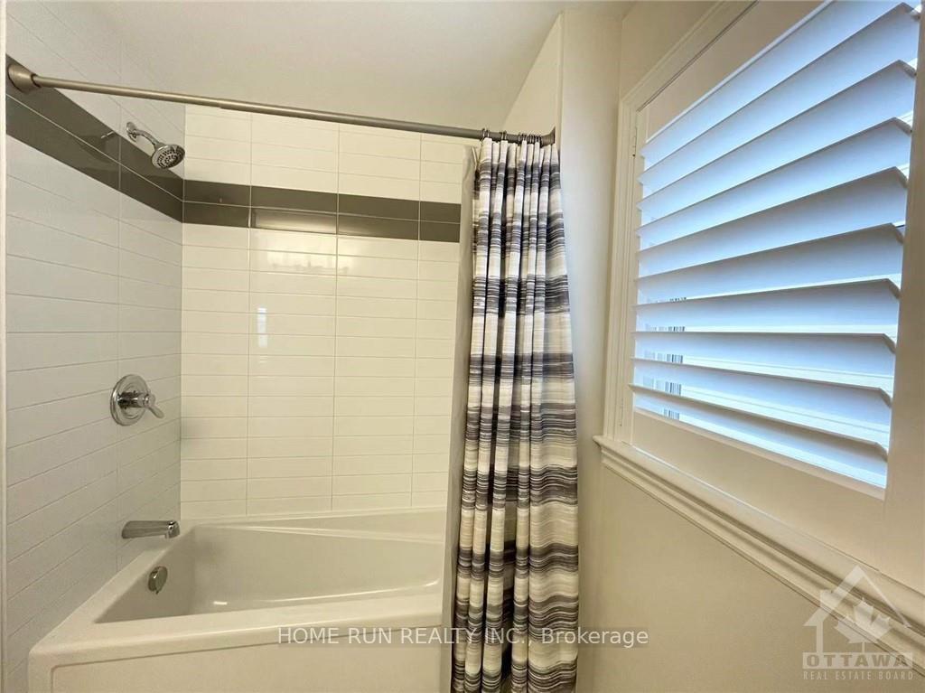 Photo 26 of 528 Jackdaw Avenue, Ottawa, Barrhaven - Half Moon Bay — HOMEH