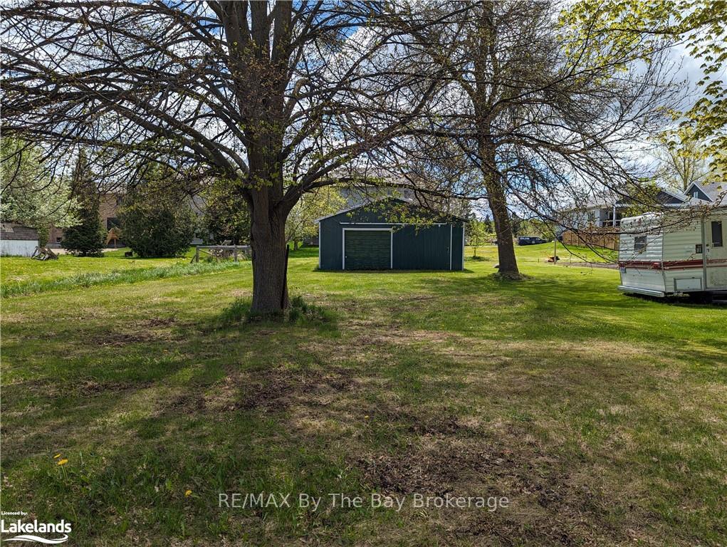 Photo 1 of 7539 County Road 91, Clearview, Stayner — HOMEH