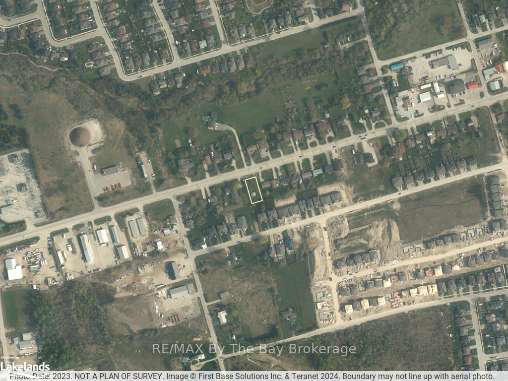 Photo 5 of 7539 County Road 91, Clearview, Stayner — HOMEH