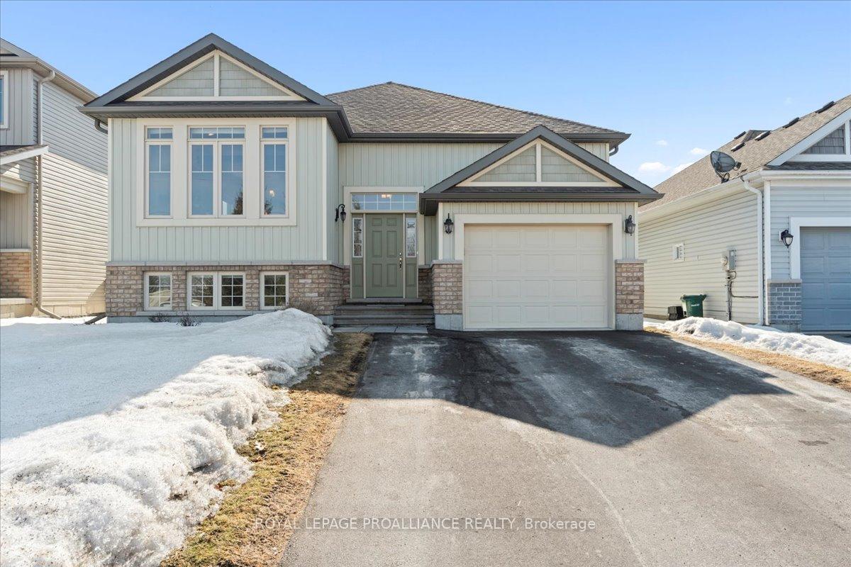 Photo 1 of 334 Cannifton Road N, Belleville, Thurlow Ward — HOMEH