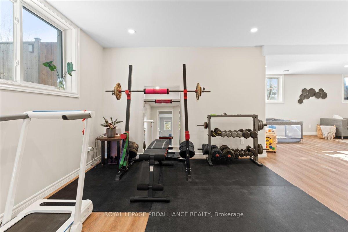 Photo 32 of 334 Cannifton Road N, Belleville, Thurlow Ward — HOMEH