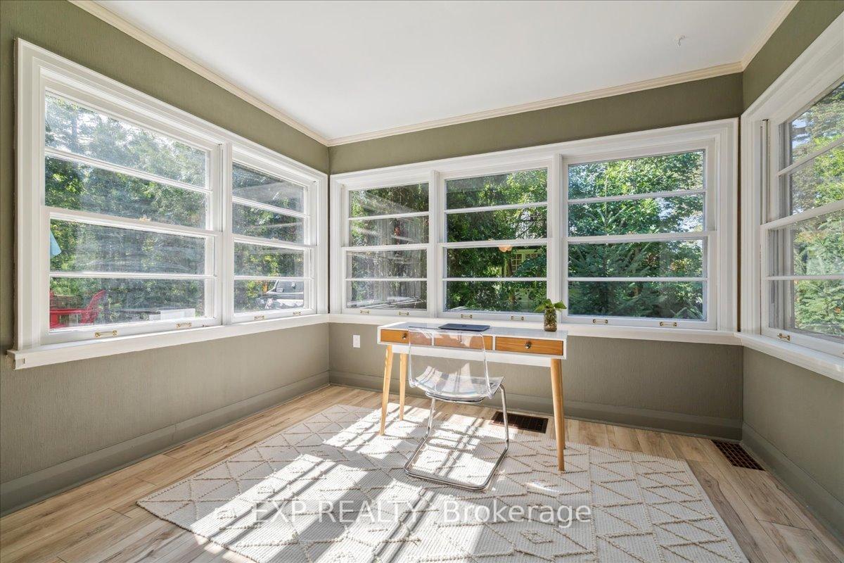 Photo 13 of 2058 Emerald Crescent, Burlington, Brant — HOMEH