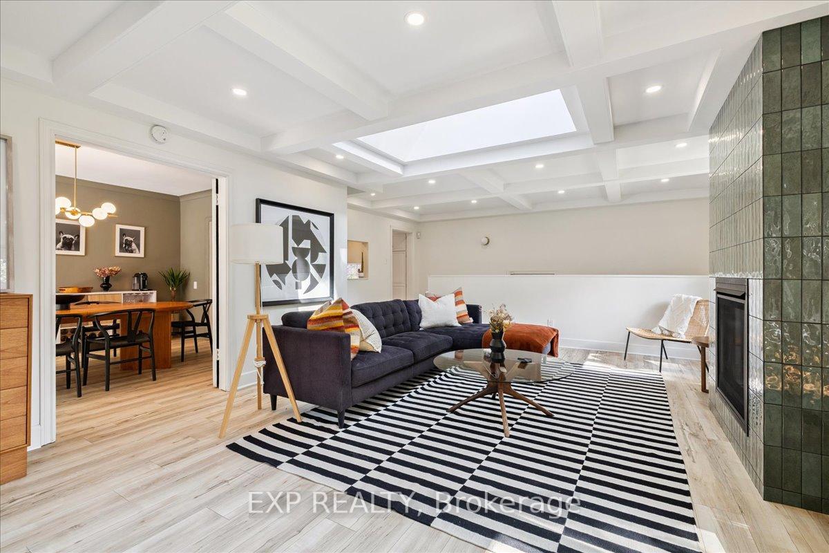 Photo 21 of 2058 Emerald Crescent, Burlington, Brant — HOMEH