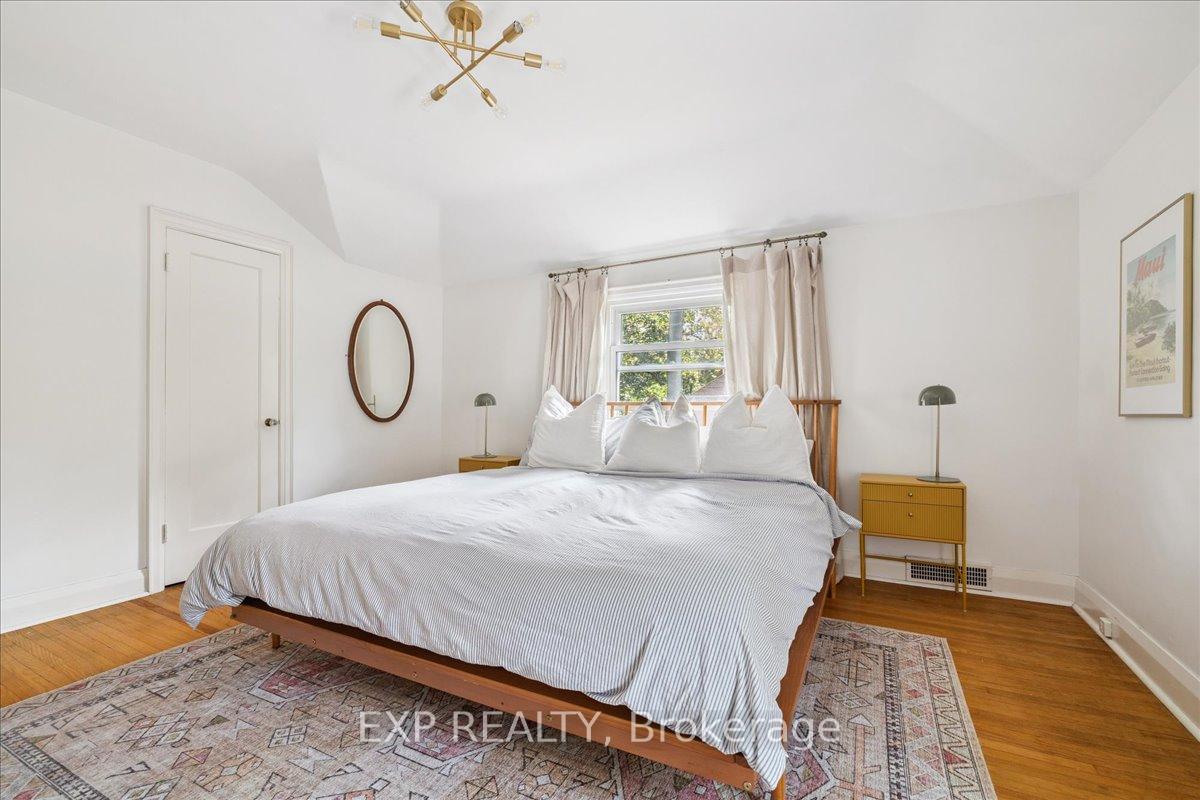 Photo 24 of 2058 Emerald Crescent, Burlington, Brant — HOMEH