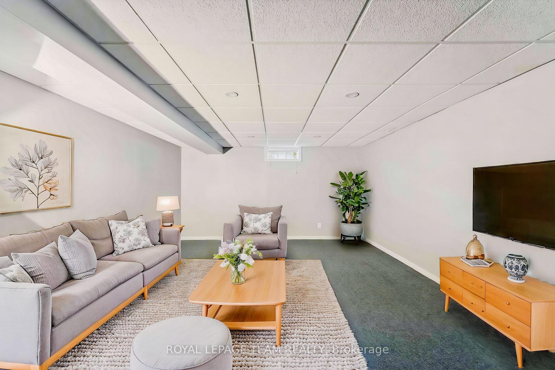 Photo 26 of 1322 Johnston Drive, Ottawa, Greely — HOMEH