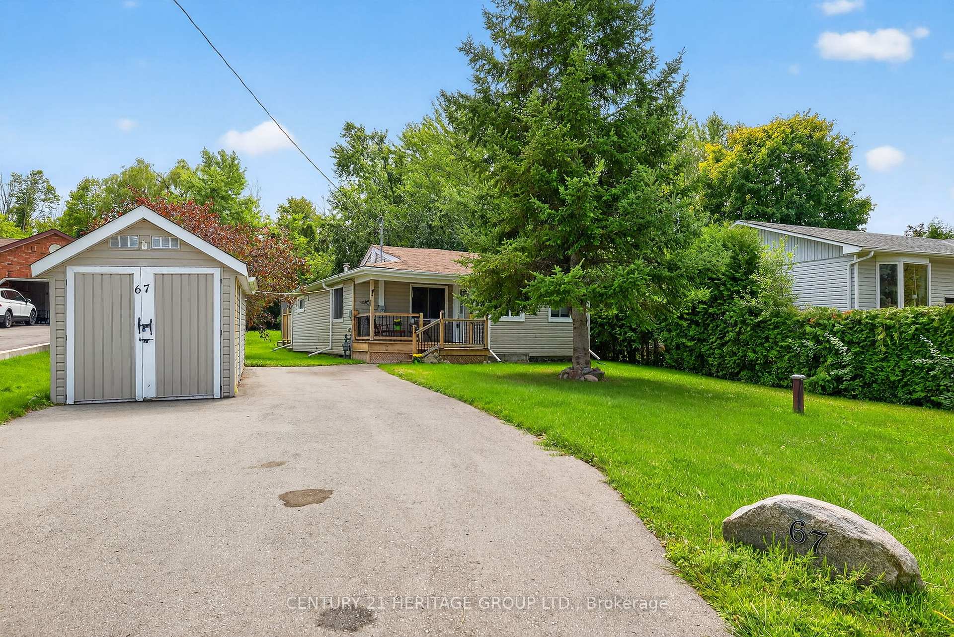 Photo 3 of 67 Dorothy Avenue, Georgina, Sutton & Jackson's Point — HOMEH