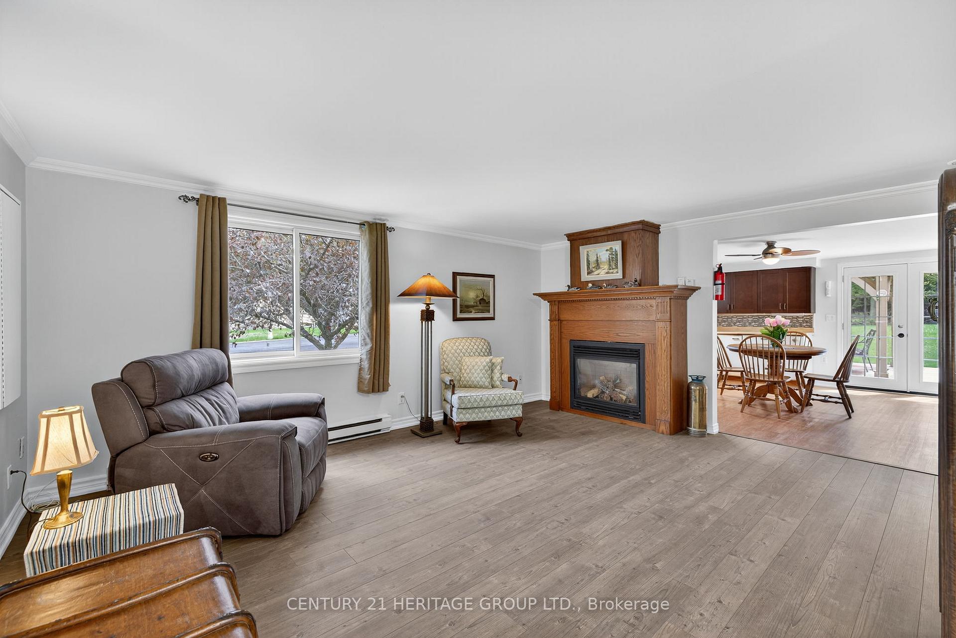 Photo 6 of 67 Dorothy Avenue, Georgina, Sutton & Jackson's Point — HOMEH