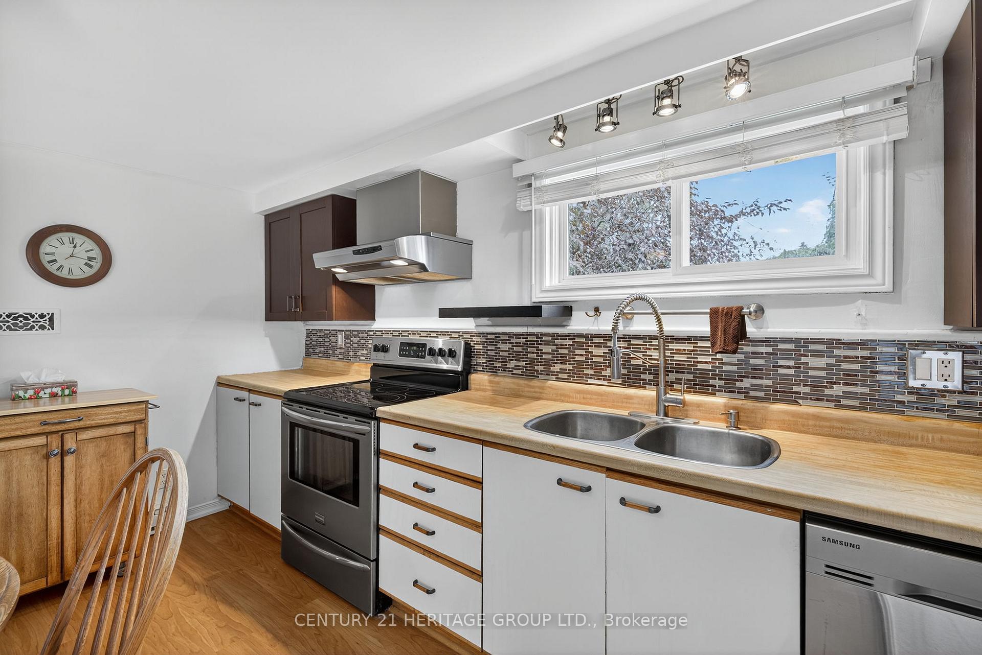 Photo 12 of 67 Dorothy Avenue, Georgina, Sutton & Jackson's Point — HOMEH