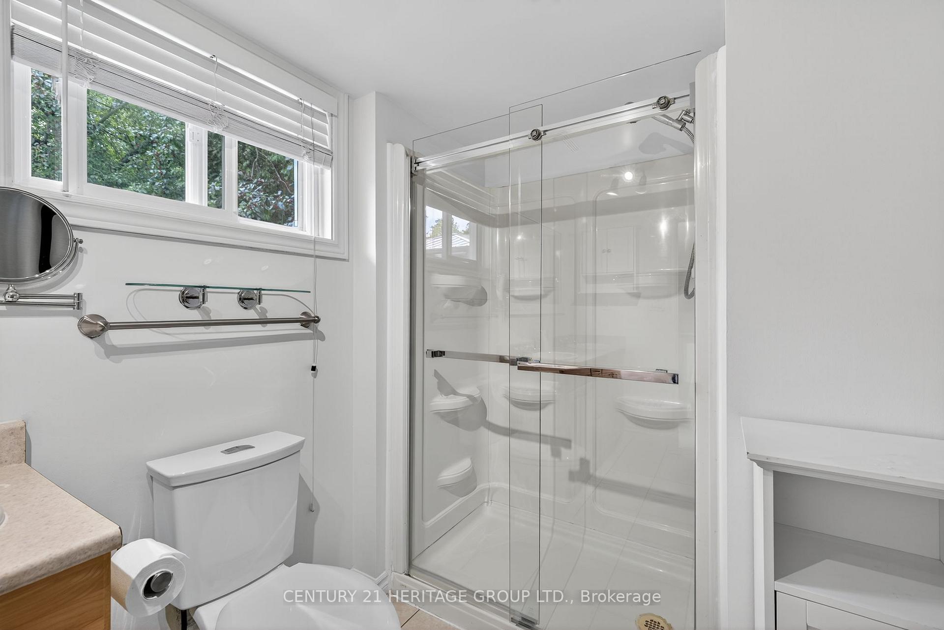 Photo 17 of 67 Dorothy Avenue, Georgina, Sutton & Jackson's Point — HOMEH