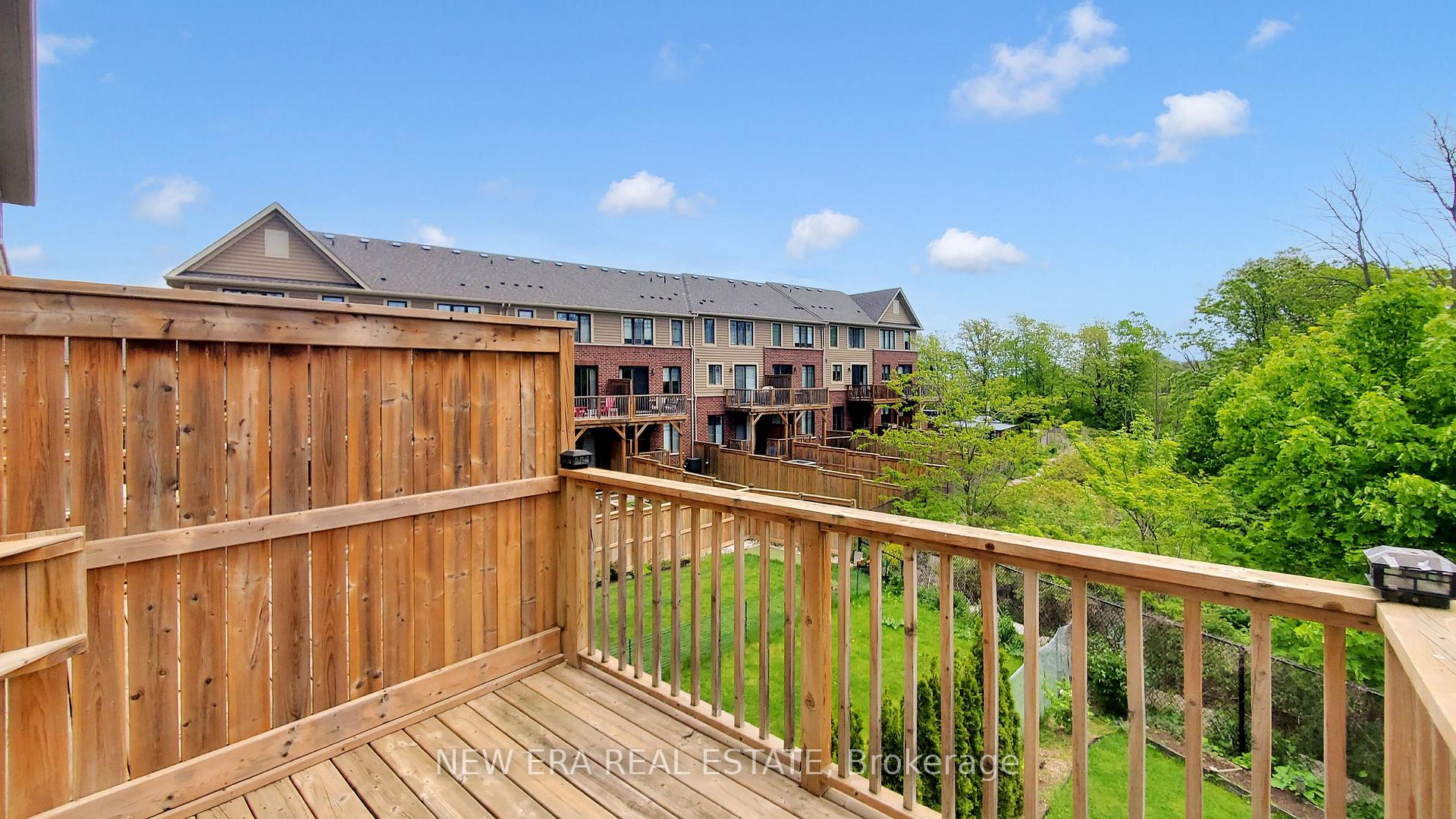 Photo 30 of 4 Place Polonaise Drive, Grimsby, Grimsby Beach — HOMEH