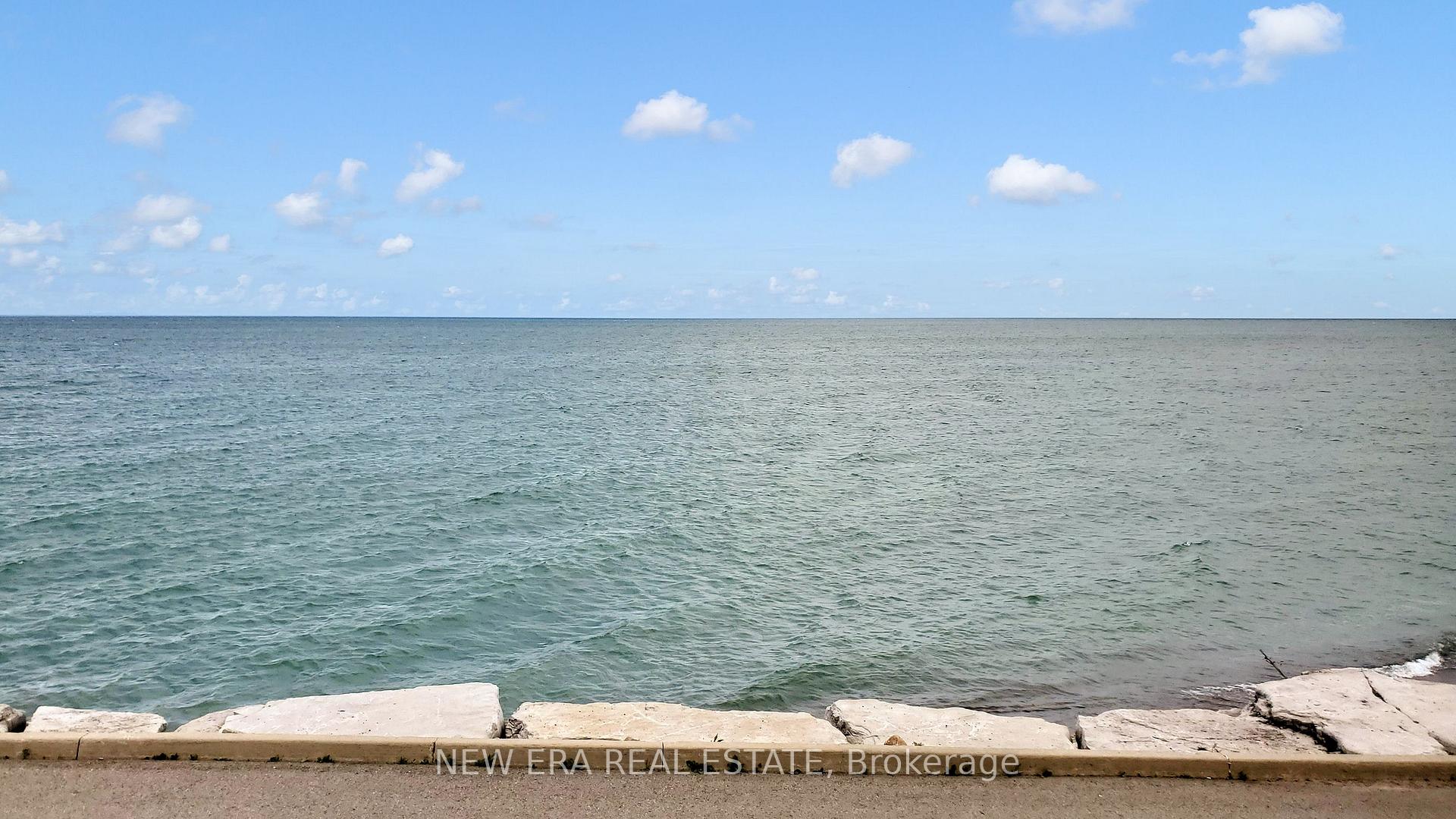 Photo 36 of 4 Place Polonaise Drive, Grimsby, Grimsby Beach — HOMEH