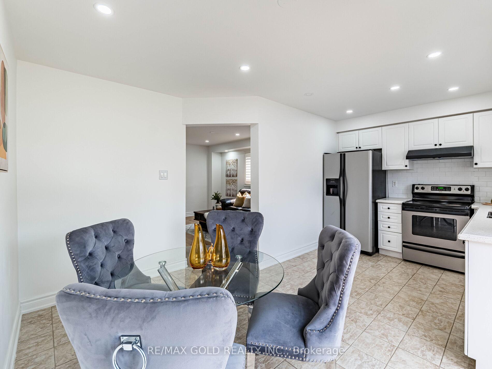 Photo 23 of 151 Albright Road, Brampton, Fletcher's Creek Village — HOMEH