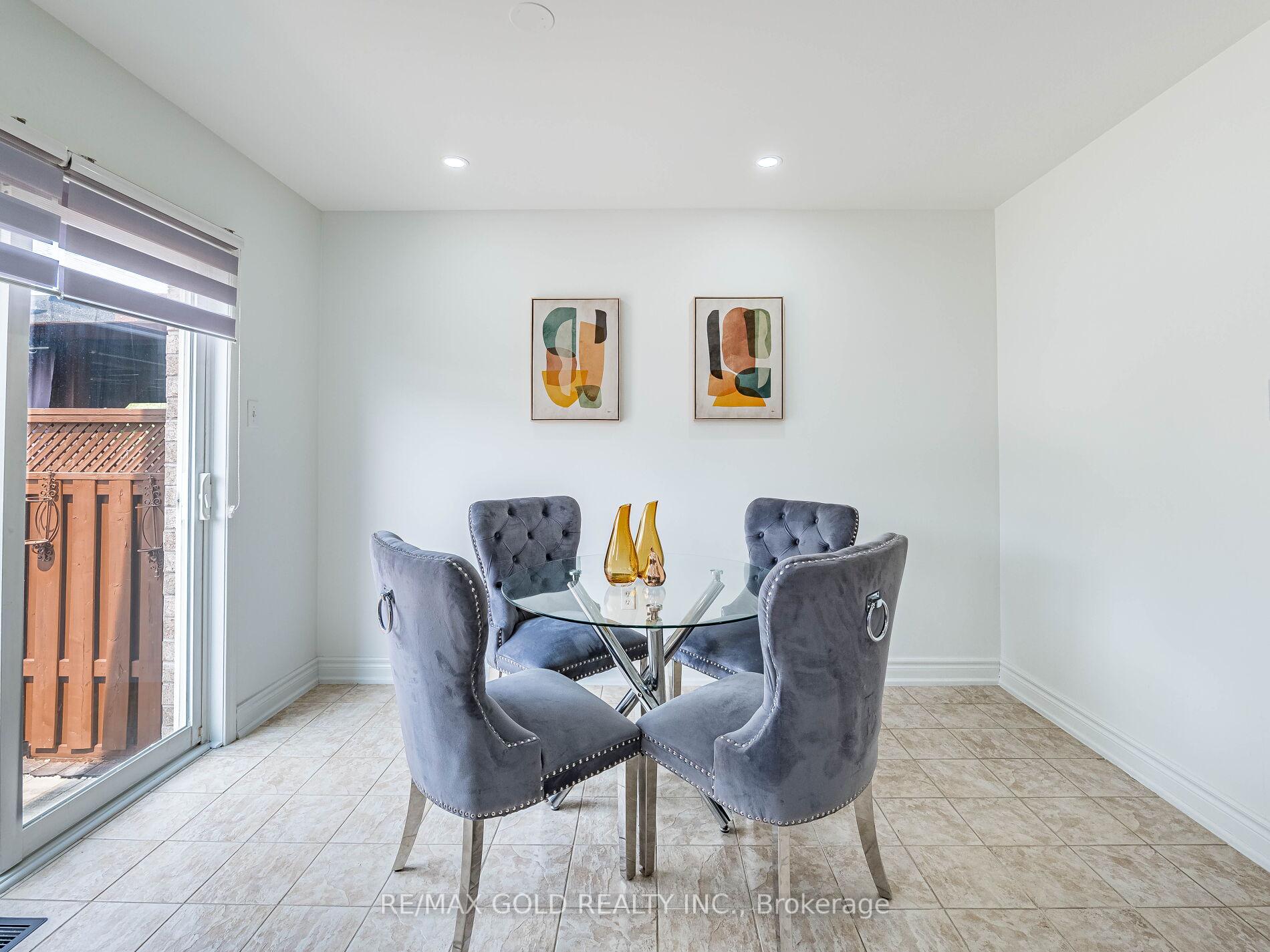 Photo 15 of 151 Albright Road, Brampton, Fletcher's Creek Village — HOMEH