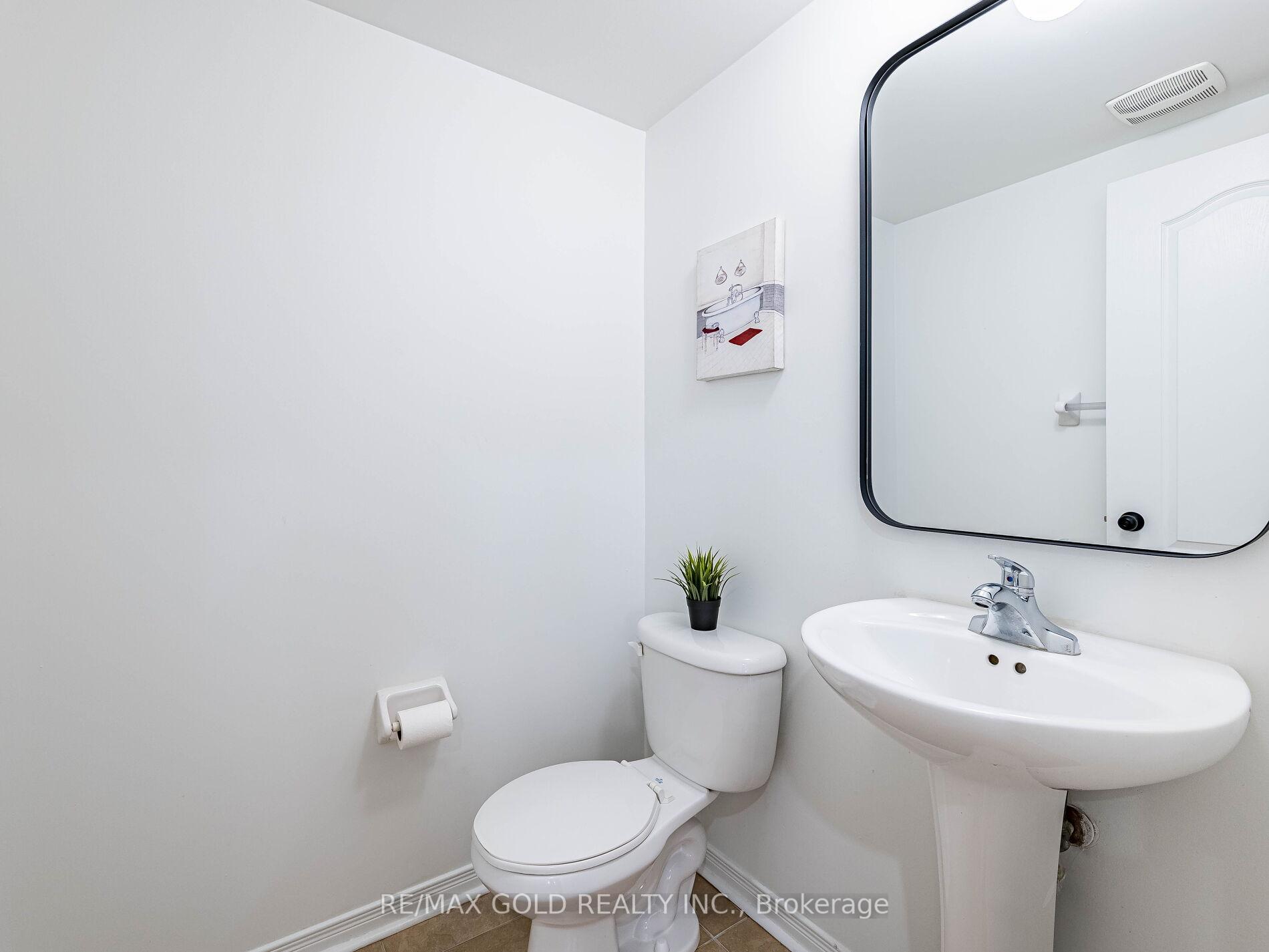 Photo 14 of 151 Albright Road, Brampton, Fletcher's Creek Village — HOMEH