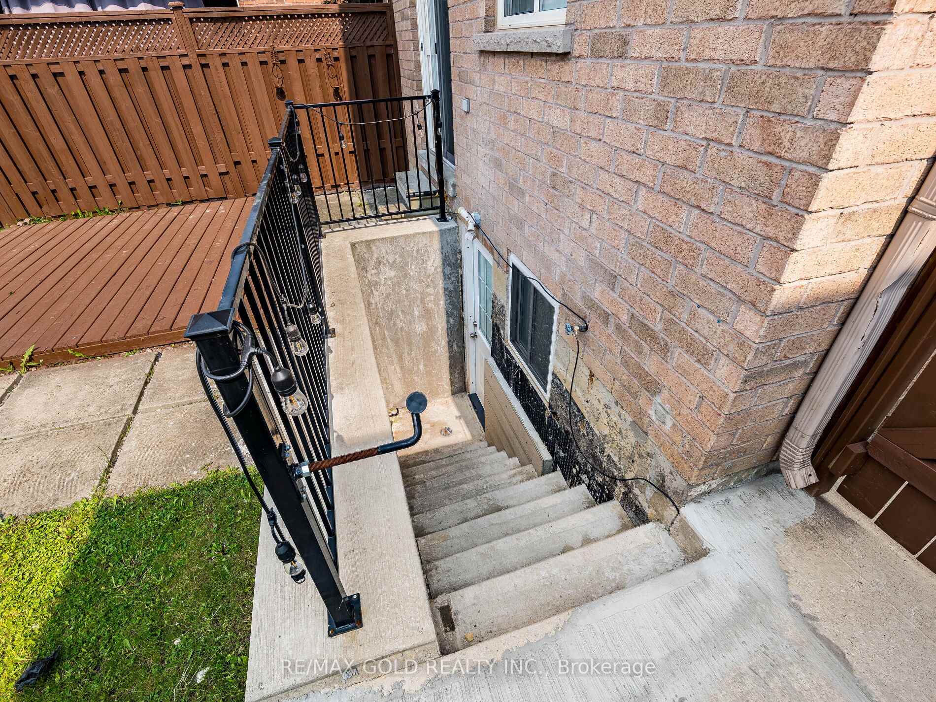 Photo 26 of 151 Albright Road, Brampton, Fletcher's Creek Village — HOMEH