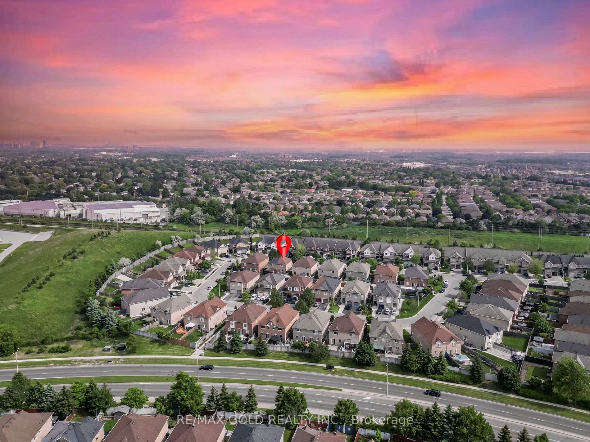 Photo 32 of 151 Albright Road, Brampton, Fletcher's Creek Village — HOMEH
