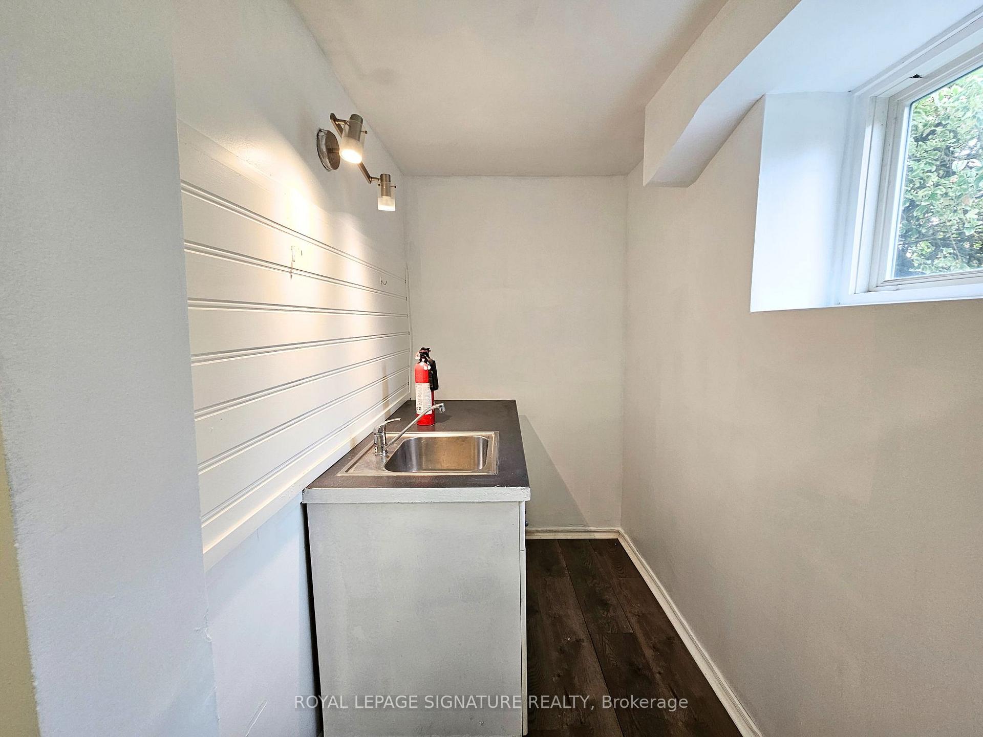 Photo 9 of Unit Lower, 1306 Leighland Road, Burlington, Freeman — HOMEH