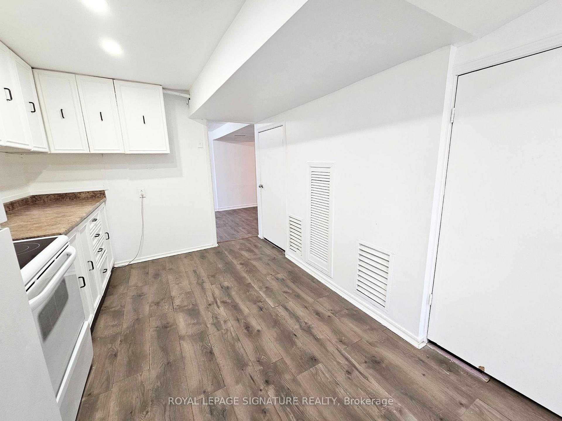 Photo 10 of Unit Lower, 1306 Leighland Road, Burlington, Freeman — HOMEH