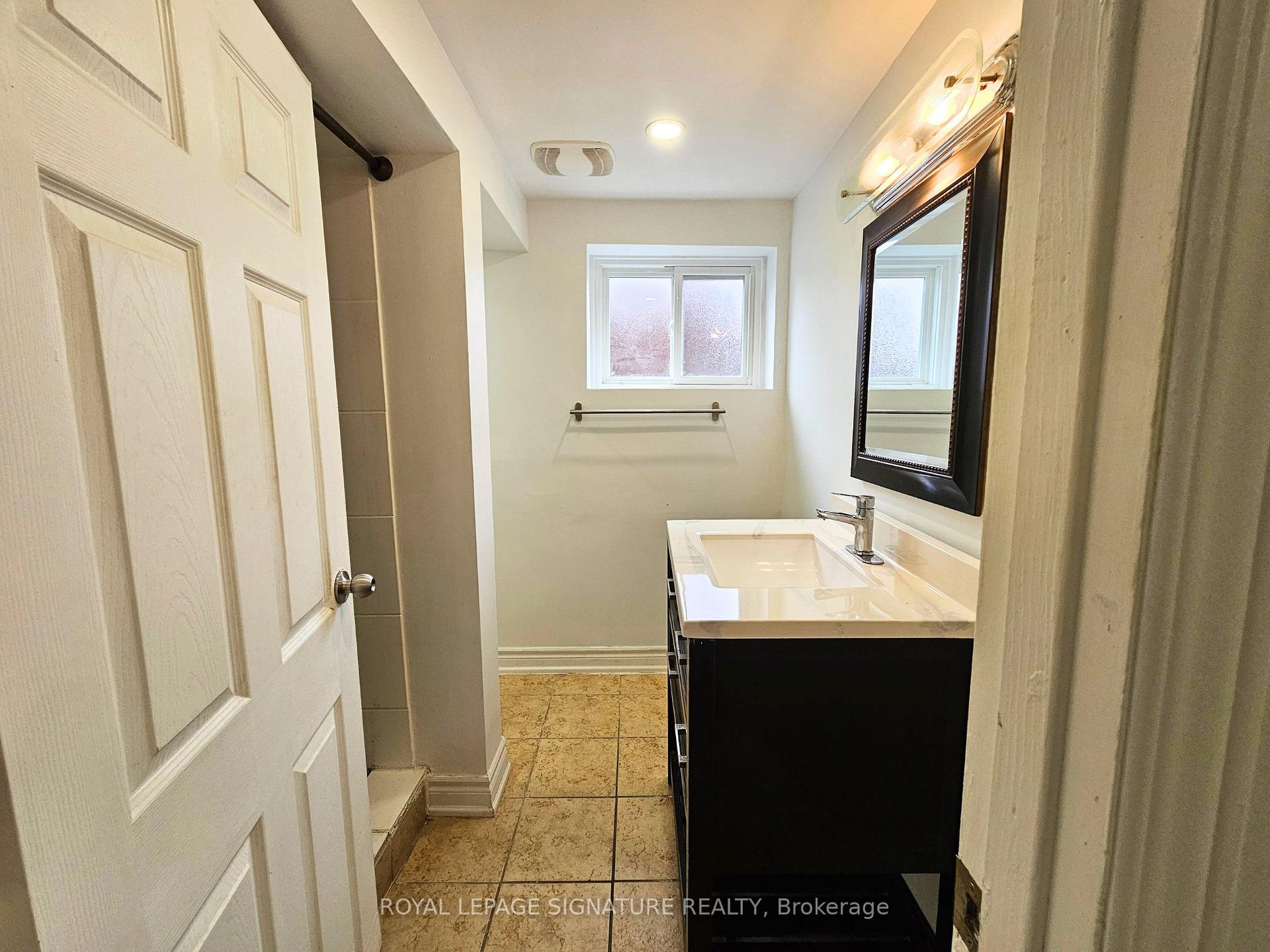 Photo 11 of Unit Lower, 1306 Leighland Road, Burlington, Freeman — HOMEH