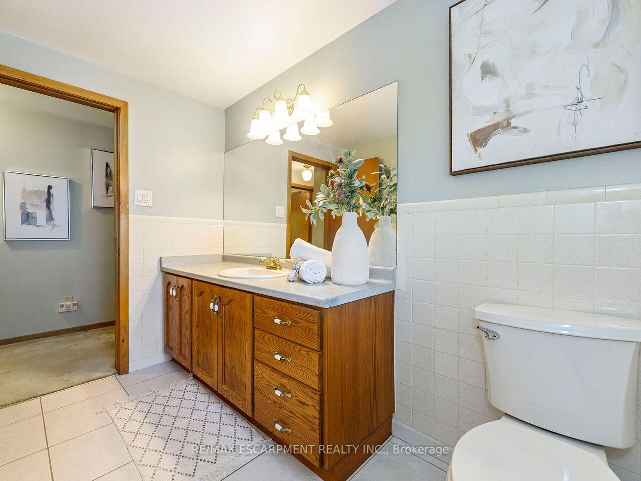 Photo 28 of 289 Cheltenham Road, Burlington, Appleby — HOMEH